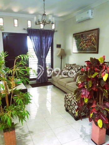 Jual Rumah Favorit Siap Huni LB 200m2 di Ciputat Timur, Tangerang Selatan Jual Rumah Favorit Siap Huni LB 200m2 di Ciputat Timur, Tangerang Selatan