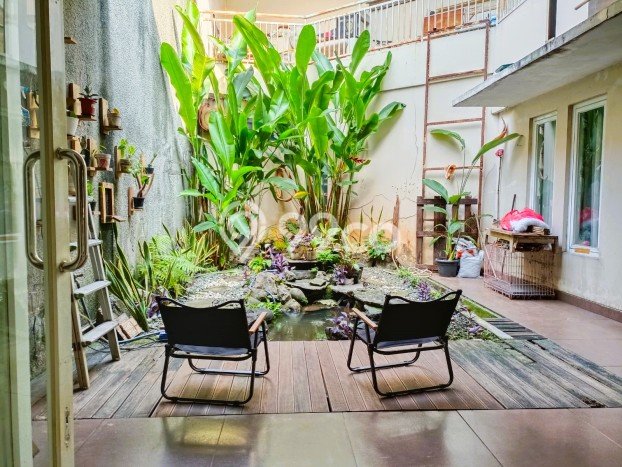 Rumah Elit Modern Tanpa Renovasi di Bintaro Tangerang Selatan Rumah Elit Modern Tanpa Renovasi di Bintaro Tangerang Selatan