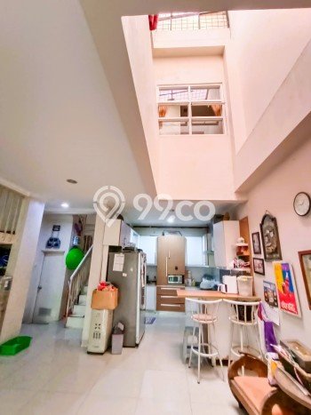 Rumah Elit Modern Tanpa Renovasi di Bintaro Tangerang Selatan Rumah Elit Modern Tanpa Renovasi di Bintaro Tangerang Selatan