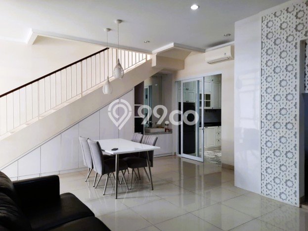Rumah Lingkungan Asri kawasan Sektor 9-Bintaro, Tangerang Selatan, Luas 105m² LB 145m² Rumah Lingkungan Asri kawasan Sektor 9-Bintaro, Tangerang Selatan, Luas 105m² LB 145m²