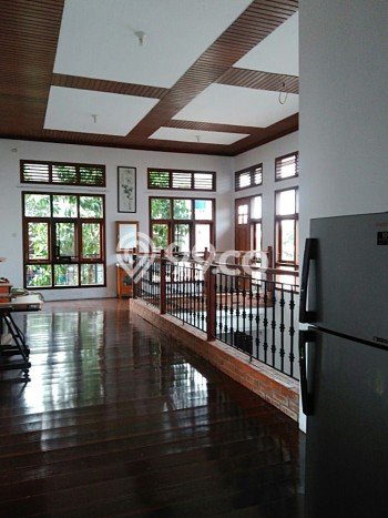 Rumah Luxury Modern Tanpa Renovasi di Sektor 5-Bintaro Jakarta Selatan Rumah Luxury Modern Tanpa Renovasi di Sektor 5-Bintaro Jakarta Selatan