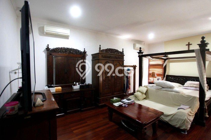 Best Deal Hunian Premium Ideal dan Luas di Ciputat Timur, Tangerang Selatan Best Deal Hunian Premium Ideal dan Luas di Ciputat Timur, Tangerang Selatan