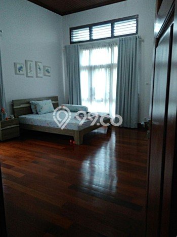 Rumah Luxury Modern Tanpa Renovasi di Sektor 5-Bintaro Jakarta Selatan Rumah Luxury Modern Tanpa Renovasi di Sektor 5-Bintaro Jakarta Selatan
