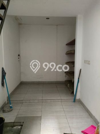 Hunian Mewah LB 155m2 Siap Pakai Desain Elegan di Cawang, Jakarta Timur Hunian Mewah LB 155m2 Siap Pakai Desain Elegan di Cawang, Jakarta Timur