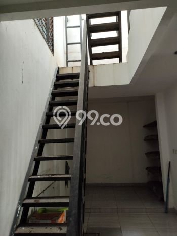 Hunian Mewah LB 155m2 Siap Pakai Desain Elegan di Cawang, Jakarta Timur Hunian Mewah LB 155m2 Siap Pakai Desain Elegan di Cawang, Jakarta Timur