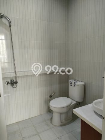 Hunian Mewah LB 155m2 Siap Pakai Desain Elegan di Cawang, Jakarta Timur Hunian Mewah LB 155m2 Siap Pakai Desain Elegan di Cawang, Jakarta Timur