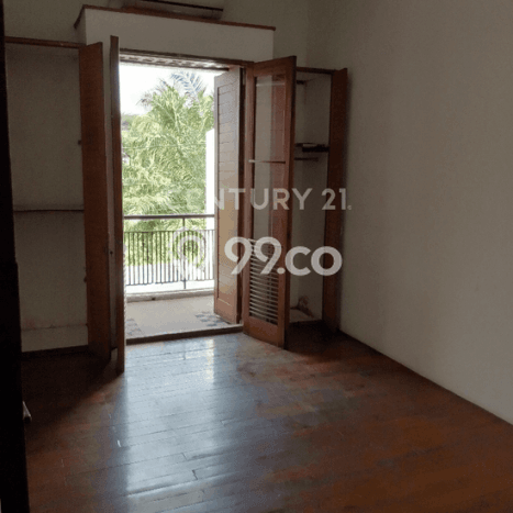 Rumah Disewakan Jakarta Selatan LT 300m2 LB 350m2 Kawasan Lebak Bulus Rumah Disewakan Jakarta Selatan LT 300m2 LB 350m2 Kawasan Lebak Bulus