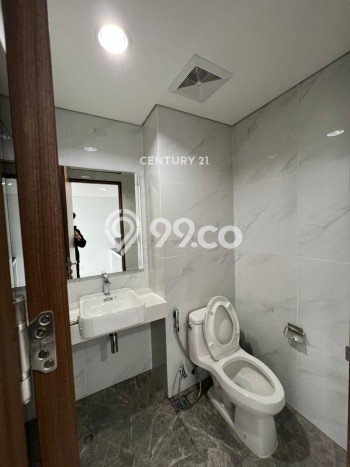 Kantor Disewa di Tangerang dengan LB 151m2 Area Komersial Ramai Kantor Disewa di Tangerang dengan LB 151m2 Area Komersial Ramai