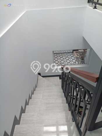 Jual Rumah Eksklusif 3 KT di Joglo, Jakarta Barat Jual Rumah Eksklusif 3 KT di Joglo, Jakarta Barat