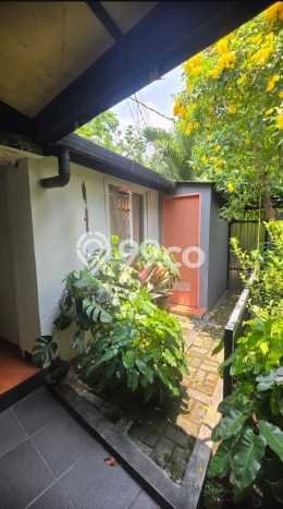Rumah Kontrakan Jakarta Barat LT 313m2 LB 192m2 Kawasan Meruya Rumah Kontrakan Jakarta Barat LT 313m2 LB 192m2 Kawasan Meruya