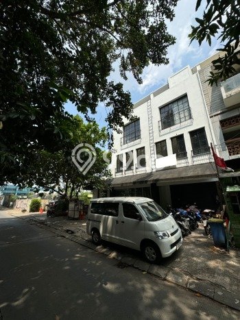 Unit Kantor Dijual di Jakarta Selatan LT 350m2 & LB 622m2 Unit Kantor Dijual di Jakarta Selatan LT 350m2 & LB 622m2