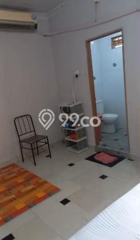 Disewakan Segera Rumah Kondisi Bagus di Area Karang Tengah, Tangerang Disewakan Segera Rumah Kondisi Bagus di Area Karang Tengah, Tangerang