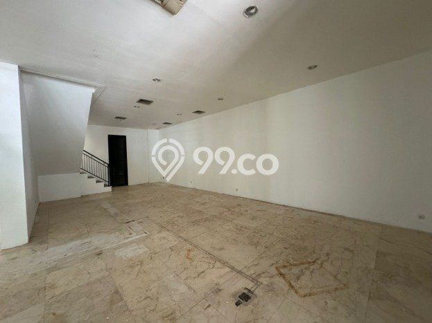 Unit Kantor Dijual di Jakarta Selatan LT 350m2 & LB 622m2 Unit Kantor Dijual di Jakarta Selatan LT 350m2 & LB 622m2
