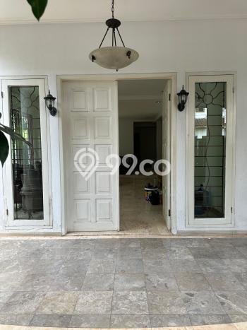 Disewakan! Rumah 4 Kamar Tidur &
5 Kamar Mandi di Pondok Indah, Jakarta Selatan Disewakan! Rumah 4 Kamar Tidur &
5 Kamar Mandi di Pondok Indah, Jakarta Selatan