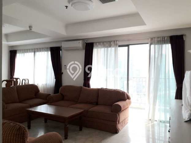 Apartemen Disewakan 3 Kamar Murah Siap Huni di Jakarta Selatan, Luas 120m2 Apartemen Disewakan 3 Kamar Murah Siap Huni di Jakarta Selatan, Luas 120m2