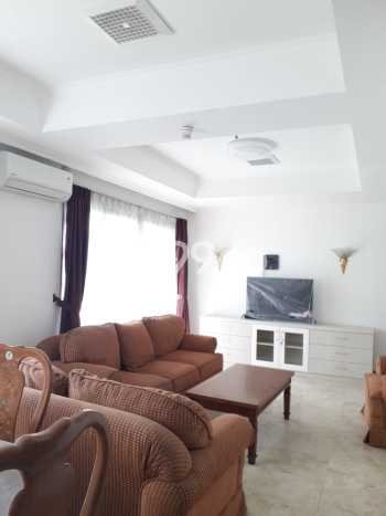 Apartemen Disewakan 3 Kamar Murah Siap Huni di Jakarta Selatan, Luas 120m2 Apartemen Disewakan 3 Kamar Murah Siap Huni di Jakarta Selatan, Luas 120m2