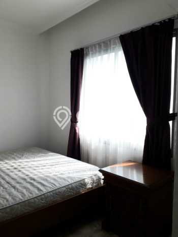 Apartemen Disewakan 3 Kamar Murah Siap Huni di Jakarta Selatan, Luas 120m2 Apartemen Disewakan 3 Kamar Murah Siap Huni di Jakarta Selatan, Luas 120m2