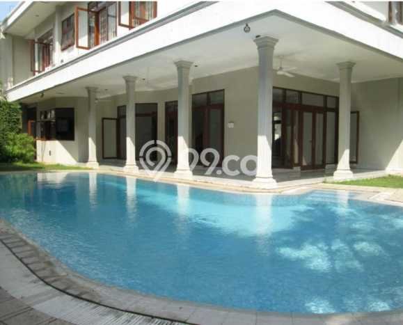 Rumah Disewakan Jakarta Selatan LT 700m2 LB 439m2 Kawasan Kebagusan Rumah Disewakan Jakarta Selatan LT 700m2 LB 439m2 Kawasan Kebagusan