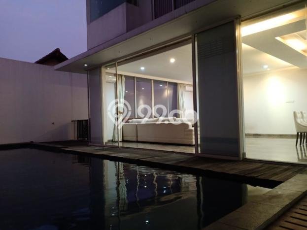 Rumah sewa siap huni 4 KT di Tanjung Barat, Jakarta Selatan Rumah sewa siap huni 4 KT di Tanjung Barat, Jakarta Selatan