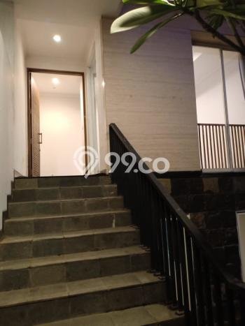 Rumah sewa siap huni 4 KT di Tanjung Barat, Jakarta Selatan Rumah sewa siap huni 4 KT di Tanjung Barat, Jakarta Selatan