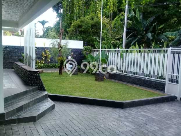 Hunian Minimalis Untuk Disewakan di Pondok Indah Jakarta Selatan 4 KT & 3 KM Hunian Minimalis Untuk Disewakan di Pondok Indah Jakarta Selatan 4 KT & 3 KM