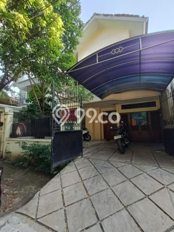 Jual Murah Rumah dengan 4 Kamar Tidur dan 4 Kamar Mandi di Kawasan Kebayoran Baru, Jakarta Selatan Jual Murah Rumah dengan 4 Kamar Tidur dan 4 Kamar Mandi di Kawasan Kebayoran Baru, Jakarta Selatan
