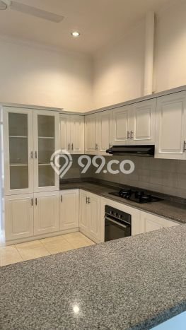 Rumah Kontrakan Jakarta Selatan LT 850m2 LB 400m2 Kawasan Kemang Rumah Kontrakan Jakarta Selatan LT 850m2 LB 400m2 Kawasan Kemang