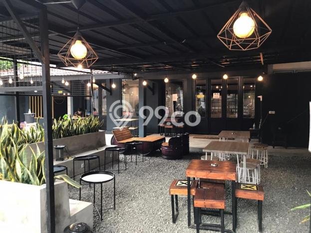 Ruko Lokasi Premium Kawasan Tanjung Barat, Luas 200m², For Rent, Kawasan Bisnis Ruko Lokasi Premium Kawasan Tanjung Barat, Luas 200m², For Rent, Kawasan Bisnis