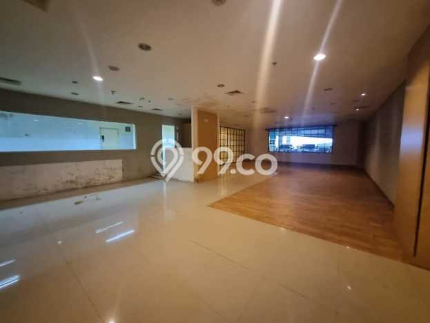 LOKASI PREMIUM! Kantor Kawasan Niaga di Lebak Bulus, Luas 19133m², Siap Operasional LOKASI PREMIUM! Kantor Kawasan Niaga di Lebak Bulus, Luas 19133m², Siap Operasional
