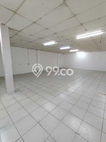 Ruko Disewakan di Kawasan Ramai Jatinegara, Jakarta Timur Ruko Disewakan di Kawasan Ramai Jatinegara, Jakarta Timur