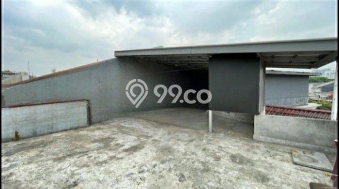 Ruko For Rent di Cipete, Luas 200m², Lokasi Komersial, Jalan Strategis Ruko For Rent di Cipete, Luas 200m², Lokasi Komersial, Jalan Strategis