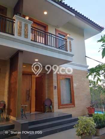 Disewakan! Rumah 3 Kamar Tidur &
3 Kamar Mandi di Lebak Bulus, Jakarta Selatan Disewakan! Rumah 3 Kamar Tidur &
3 Kamar Mandi di Lebak Bulus, Jakarta Selatan