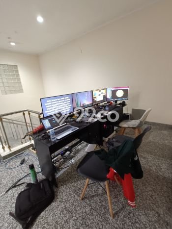 Jual Murah Rumah dengan 4 Kamar Tidur dan 4 Kamar Mandi di Kawasan Kebayoran Baru, Jakarta Selatan Jual Murah Rumah dengan 4 Kamar Tidur dan 4 Kamar Mandi di Kawasan Kebayoran Baru, Jakarta Selatan