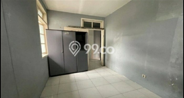 Ruko For Rent di Cipete, Luas 200m², Lokasi Komersial, Jalan Strategis Ruko For Rent di Cipete, Luas 200m², Lokasi Komersial, Jalan Strategis