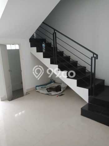 Ruko Area Komersial di Cipete, Luas 200m², Siap Operasional Ruko Area Komersial di Cipete, Luas 200m², Siap Operasional