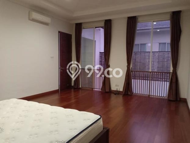 Rumah sewa siap huni 4 KT di Tanjung Barat, Jakarta Selatan Rumah sewa siap huni 4 KT di Tanjung Barat, Jakarta Selatan