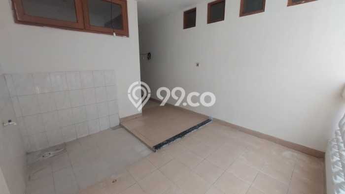 Rumah di Tebet, 5 KT, View Indah, LT 398m² LB 425m² Rumah di Tebet, 5 KT, View Indah, LT 398m² LB 425m²