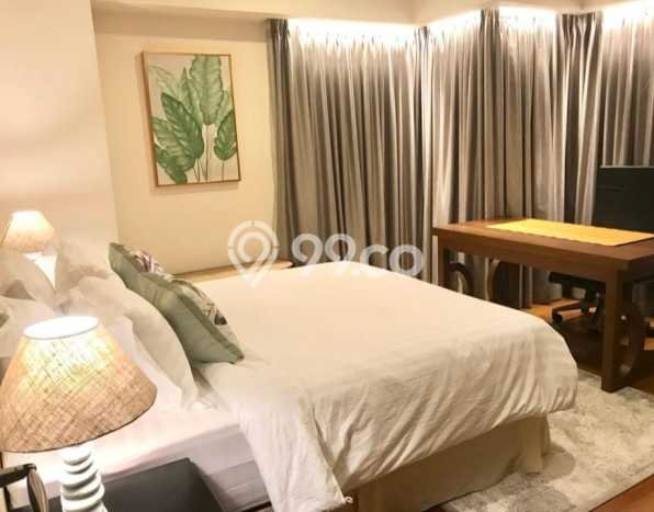 Apartemen Disewakan 3 Kamar Hemat Siap Huni di Jakarta Barat, Luas 192m2 Apartemen Disewakan 3 Kamar Hemat Siap Huni di Jakarta Barat, Luas 192m2
