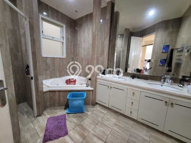 HUNIAN PILIHAN! Rumah kawasan Kemang, 3 KM, Area Strategis, Luas 500m² Bangunan 600m² HUNIAN PILIHAN! Rumah kawasan Kemang, 3 KM, Area Strategis, Luas 500m² Bangunan 600m²