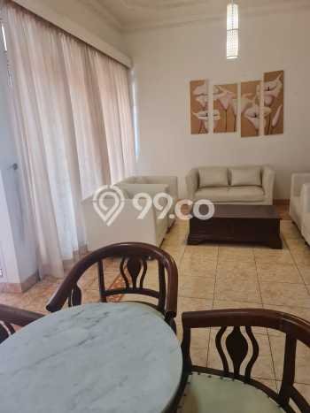 NEW LISTING! Rumah Strategis di Tanjung Barat, LT 300m² LB 400m² NEW LISTING! Rumah Strategis di Tanjung Barat, LT 300m² LB 400m²