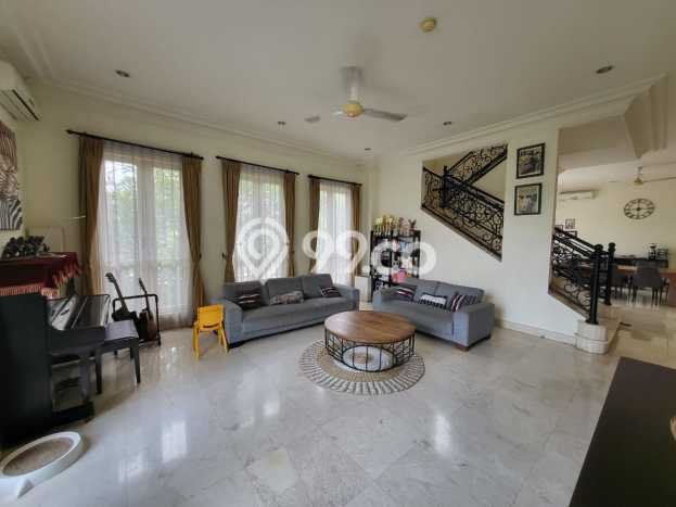 HUNIAN PILIHAN! Rumah kawasan Kemang, 3 KM, Area Strategis, Luas 500m² Bangunan 600m² HUNIAN PILIHAN! Rumah kawasan Kemang, 3 KM, Area Strategis, Luas 500m² Bangunan 600m²