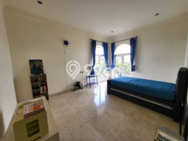 HUNIAN PILIHAN! Rumah kawasan Kemang, 3 KM, Area Strategis, Luas 500m² Bangunan 600m² HUNIAN PILIHAN! Rumah kawasan Kemang, 3 KM, Area Strategis, Luas 500m² Bangunan 600m²