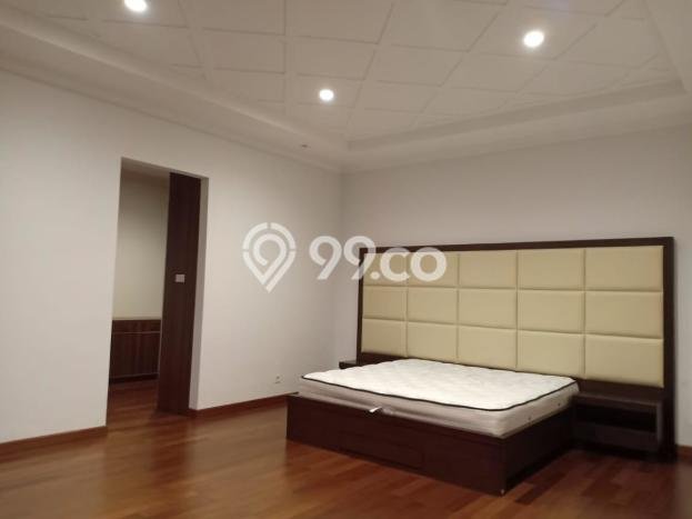 Rumah sewa siap huni 4 KT di Tanjung Barat, Jakarta Selatan Rumah sewa siap huni 4 KT di Tanjung Barat, Jakarta Selatan