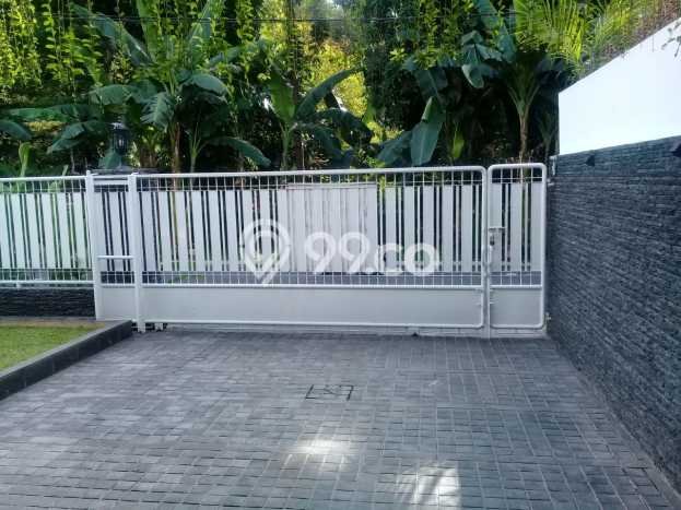 Hunian Minimalis Untuk Disewakan di Pondok Indah Jakarta Selatan 4 KT & 3 KM Hunian Minimalis Untuk Disewakan di Pondok Indah Jakarta Selatan 4 KT & 3 KM