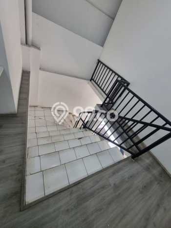 Unit Komersial Tersedia di Kemandoran Spesifikasi LB 239m2 Unit Komersial Tersedia di Kemandoran Spesifikasi LB 239m2