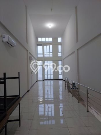 Disewakan Ruko Premium di Semarang Barat, Luas 124m2m², Lokasi Bisnis, Akses Mudah Disewakan Ruko Premium di Semarang Barat, Luas 124m2m², Lokasi Bisnis, Akses Mudah