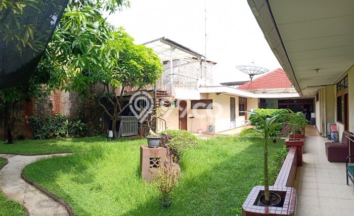 Rumah Eksklusif Dijual LT 1009m2 di Semarang Timur, Semarang Rumah Eksklusif Dijual LT 1009m2 di Semarang Timur, Semarang