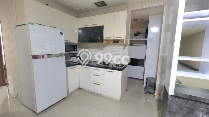 Unit Apartemen Dijual di Tanah Abang, Jakarta Pusat, dengan 4 Bedroom, 3 Bathroom Unit Apartemen Dijual di Tanah Abang, Jakarta Pusat, dengan 4 Bedroom, 3 Bathroom