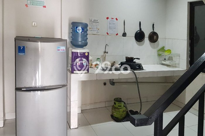 Dijual Kost di Kawasan Telukjambe Timur, Karawang, Spesifikasi 10 KT, 10 KM, 148m2 Dijual Kost di Kawasan Telukjambe Timur, Karawang, Spesifikasi 10 KT, 10 KM, 148m2