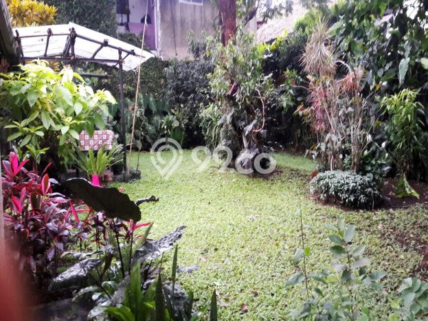 Rumah Elit Modern Tanpa Renovasi di Dago Bandung Rumah Elit Modern Tanpa Renovasi di Dago Bandung
